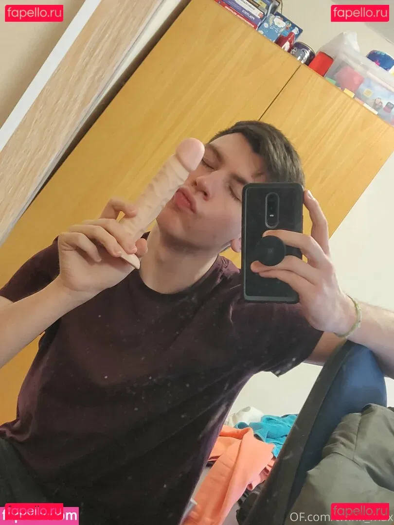 twink_max Onlyfans Photo Gallery 