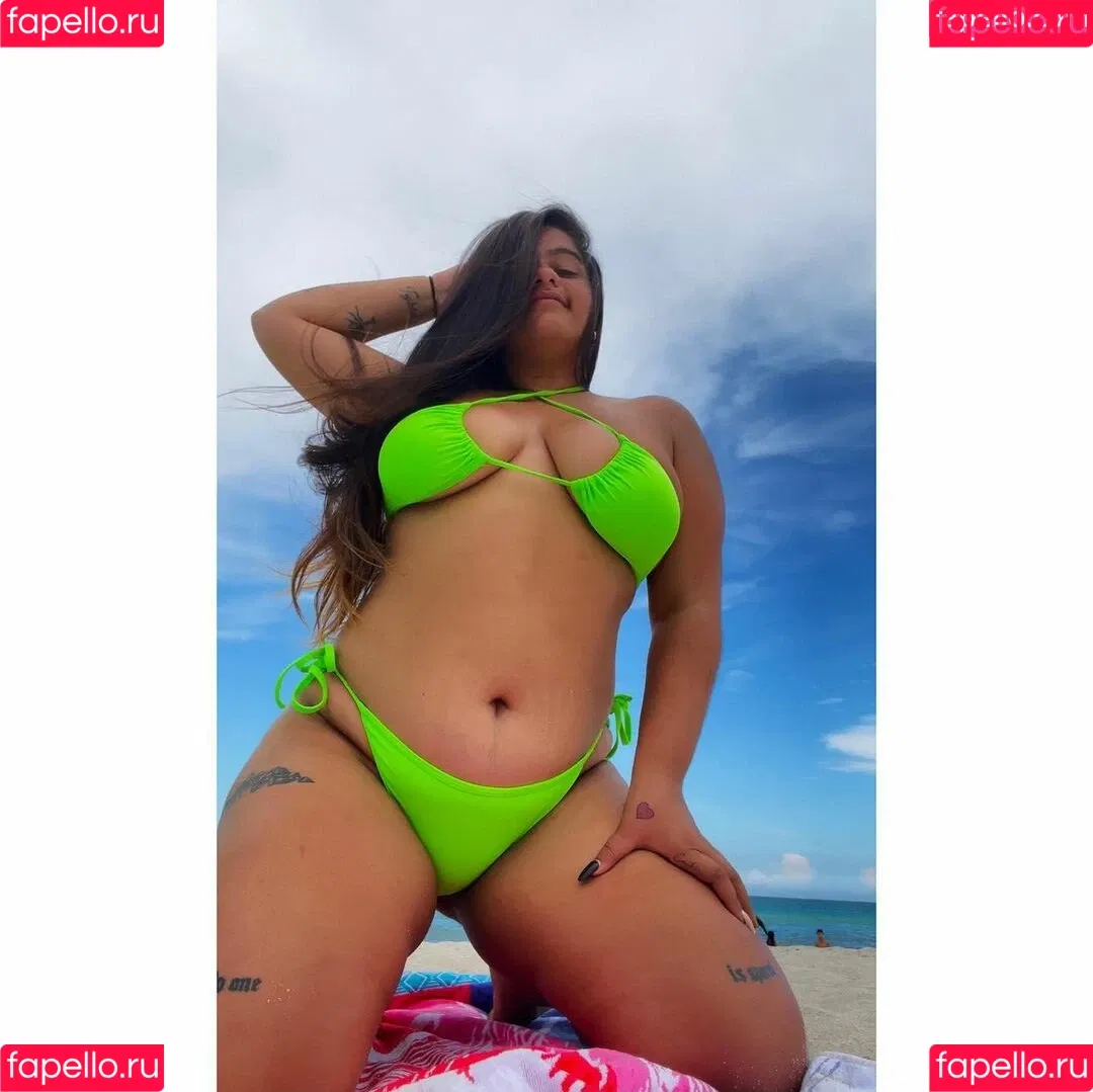 Lila Paulsen Onlyfans Photo Gallery 