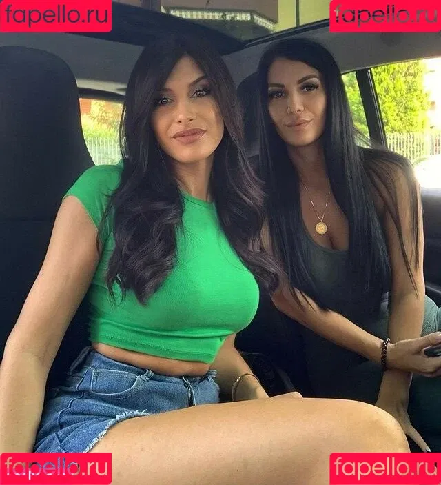 Karolina Surpi Onlyfans Photo Gallery 