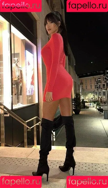 Karolina Surpi Onlyfans Photo Gallery 