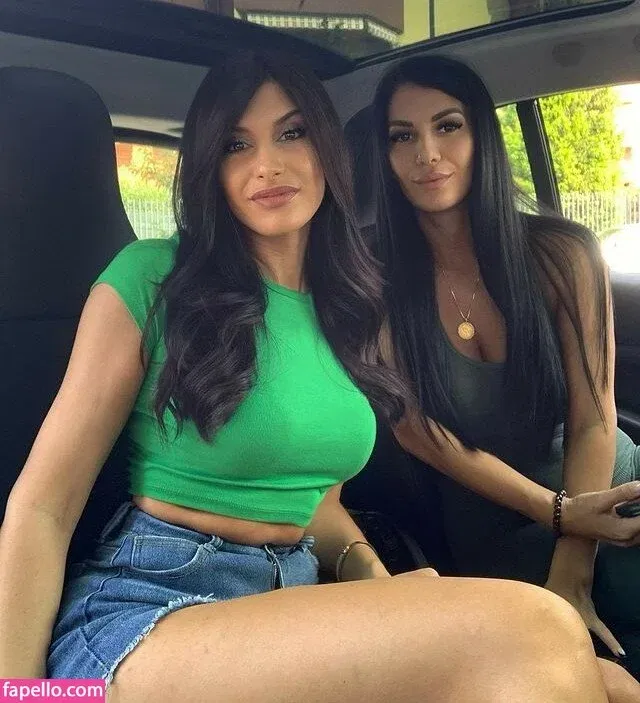 Karolina Surpi Onlyfans Photo Gallery 