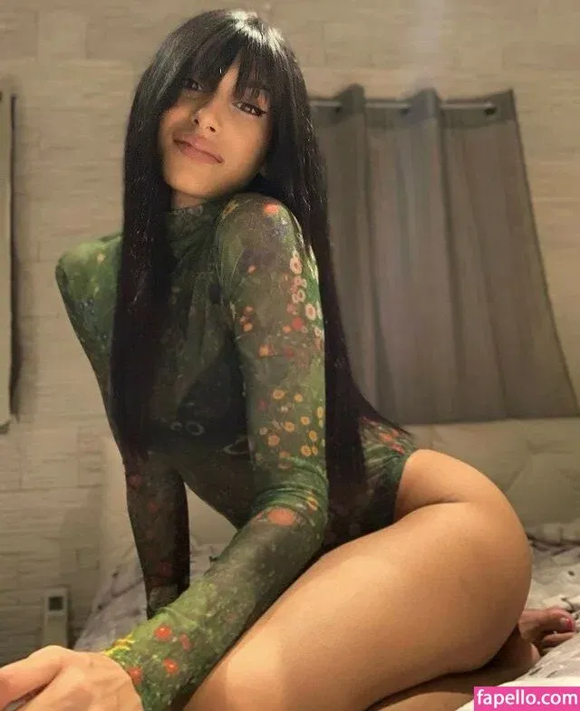 Karolina Surpi Onlyfans Photo Gallery 