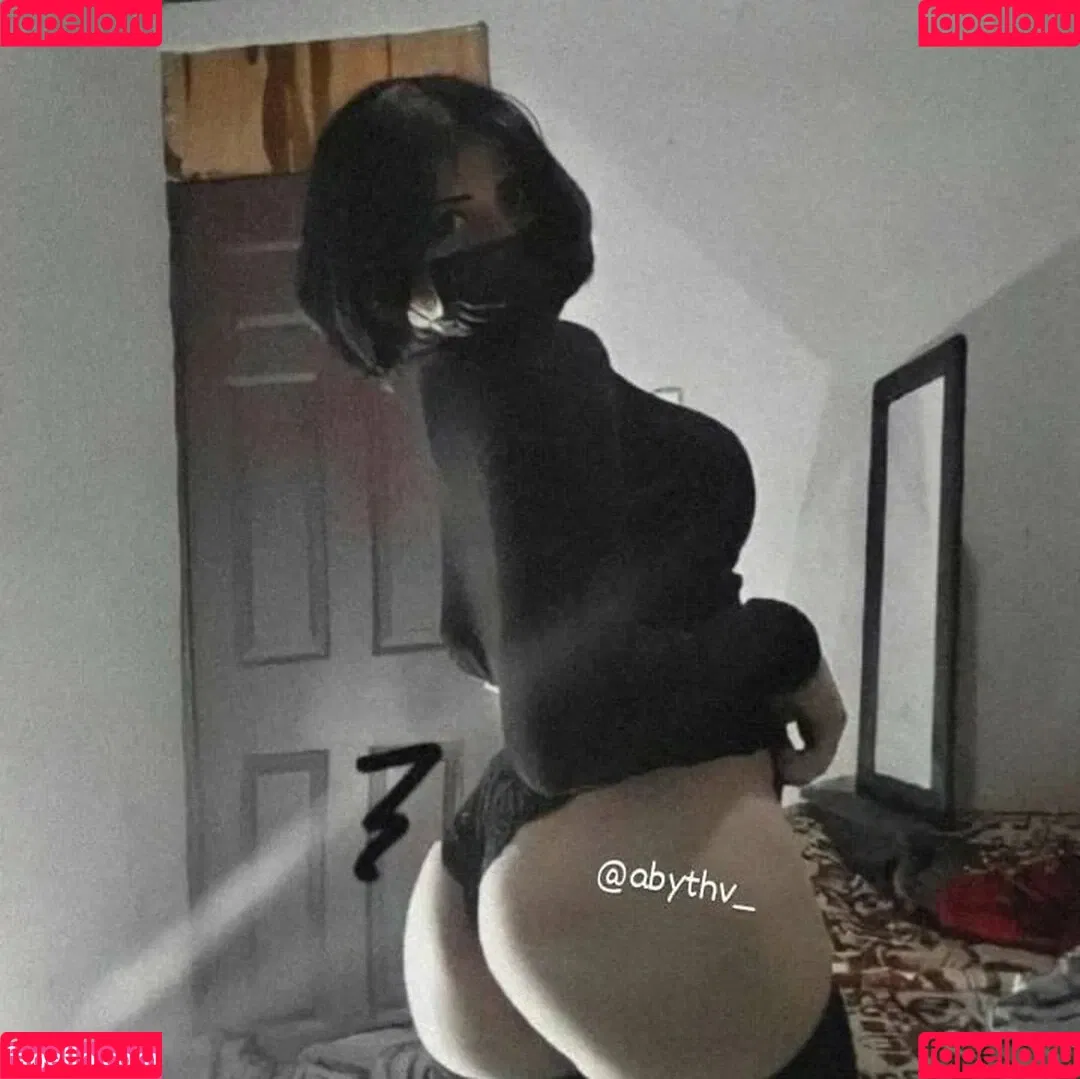 Aby Dazai Onlyfans Photo Gallery 