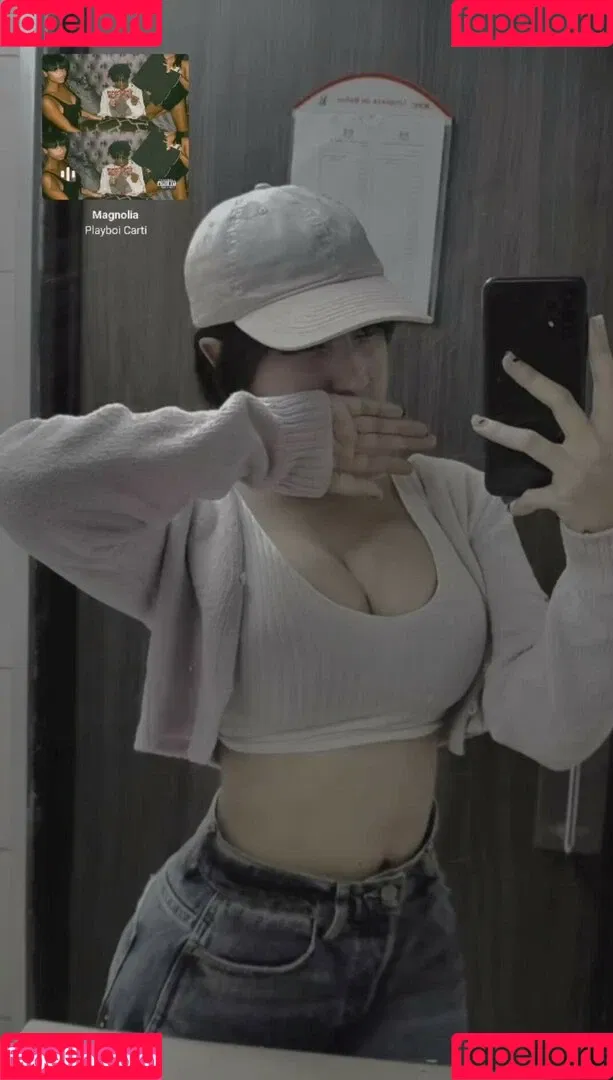 Aby Dazai Onlyfans Photo Gallery 