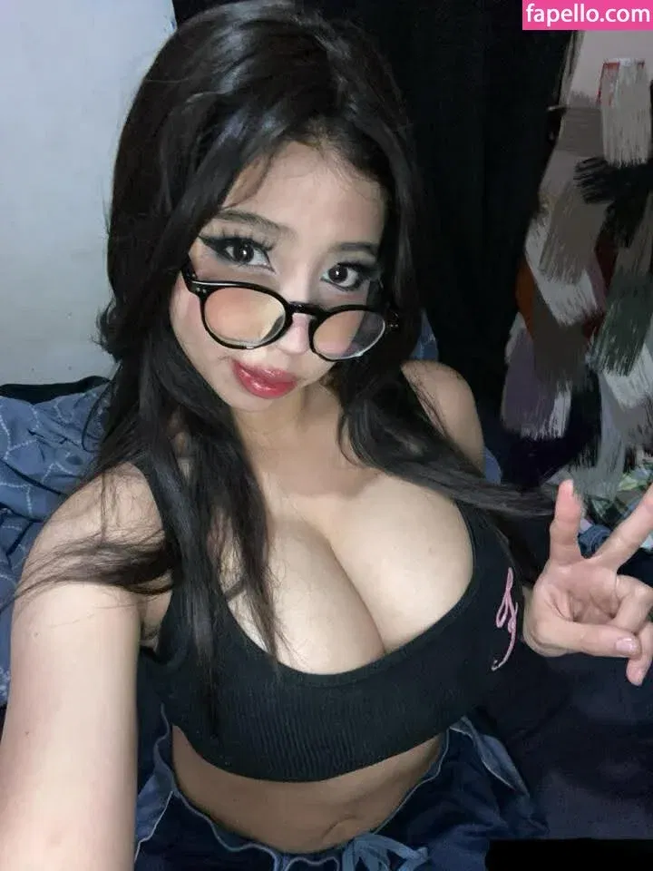 Aby Dazai Onlyfans Photo Gallery 