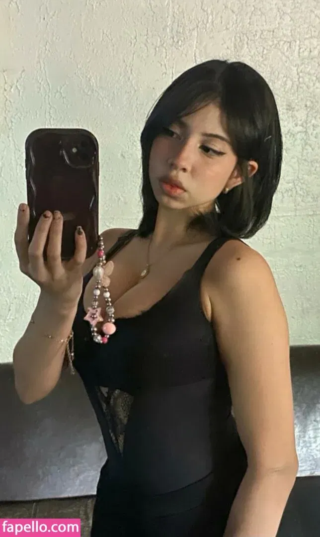 Aby Dazai Onlyfans Photo Gallery 