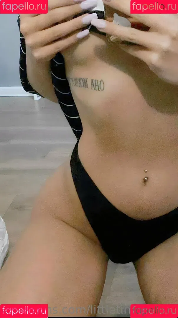 littletinyblonde Onlyfans Photo Gallery 