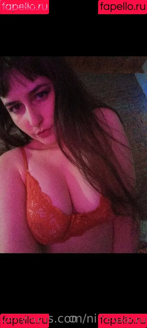 ninamartine23 Onlyfans Photo Gallery 