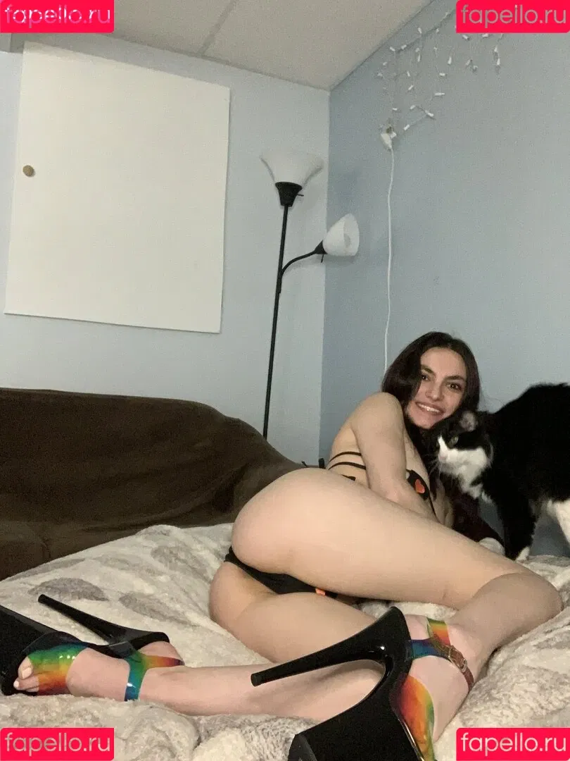 envee420 Onlyfans Photo Gallery 