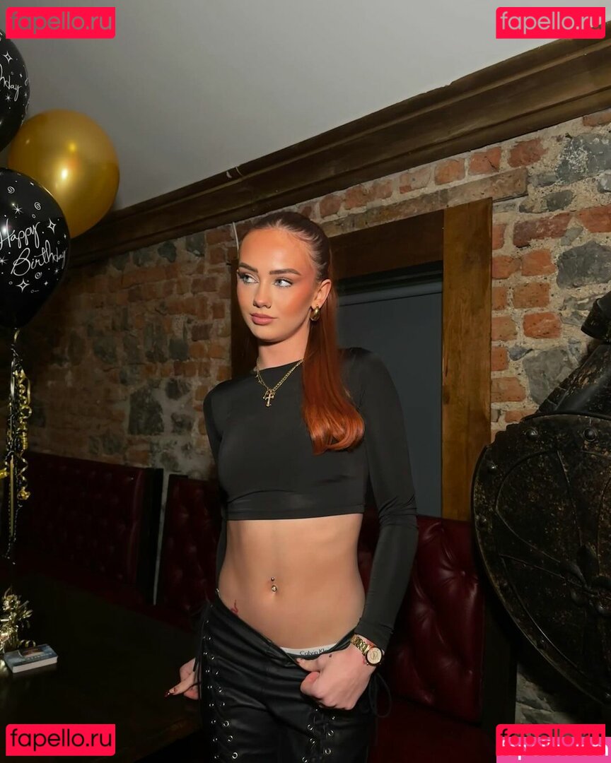 Lauren Whelan Nude Onlyfans Photo 21