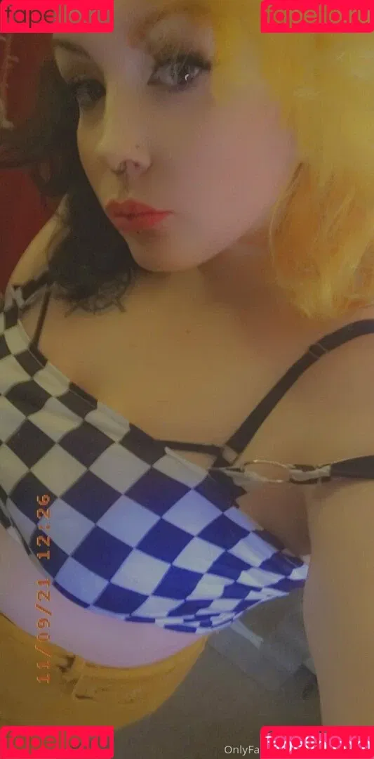 ashleysinnn Onlyfans Photo Gallery 