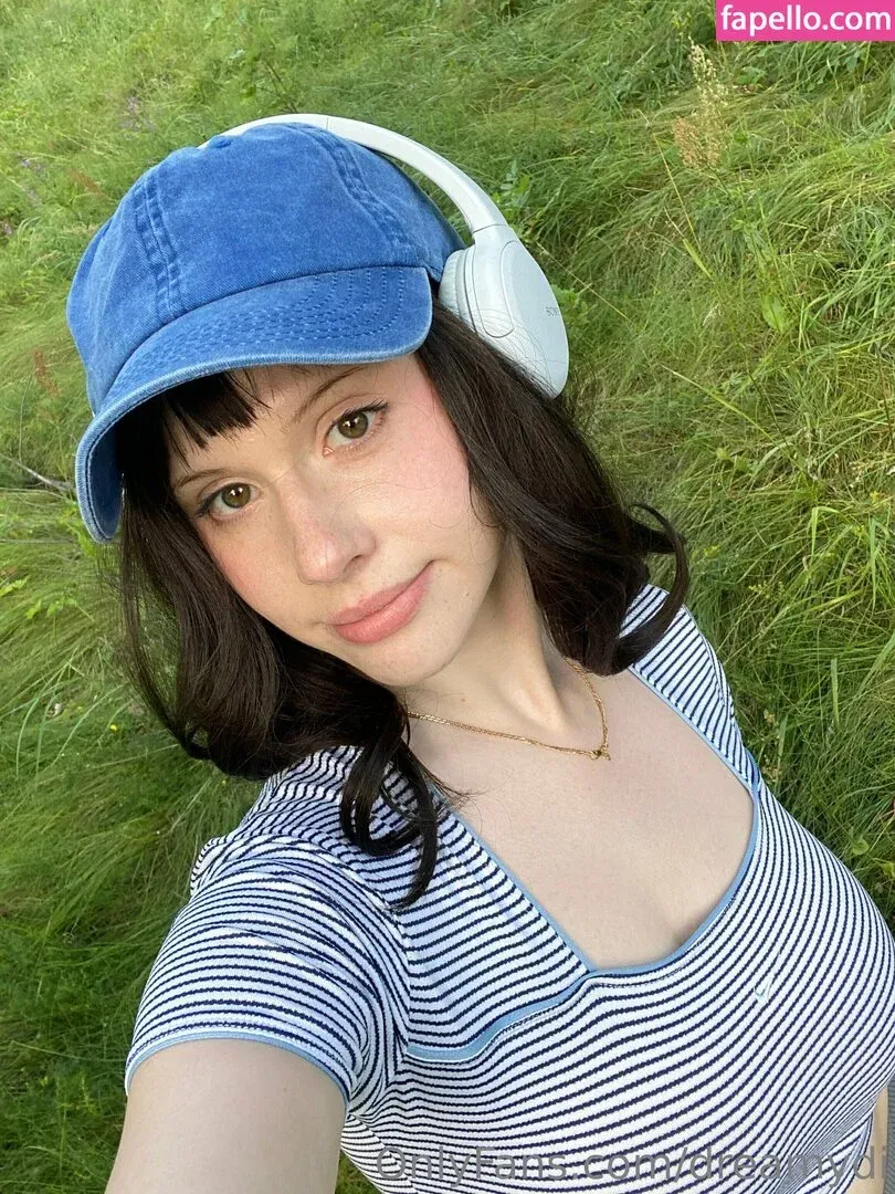 Dreamydi Onlyfans Photo Gallery 