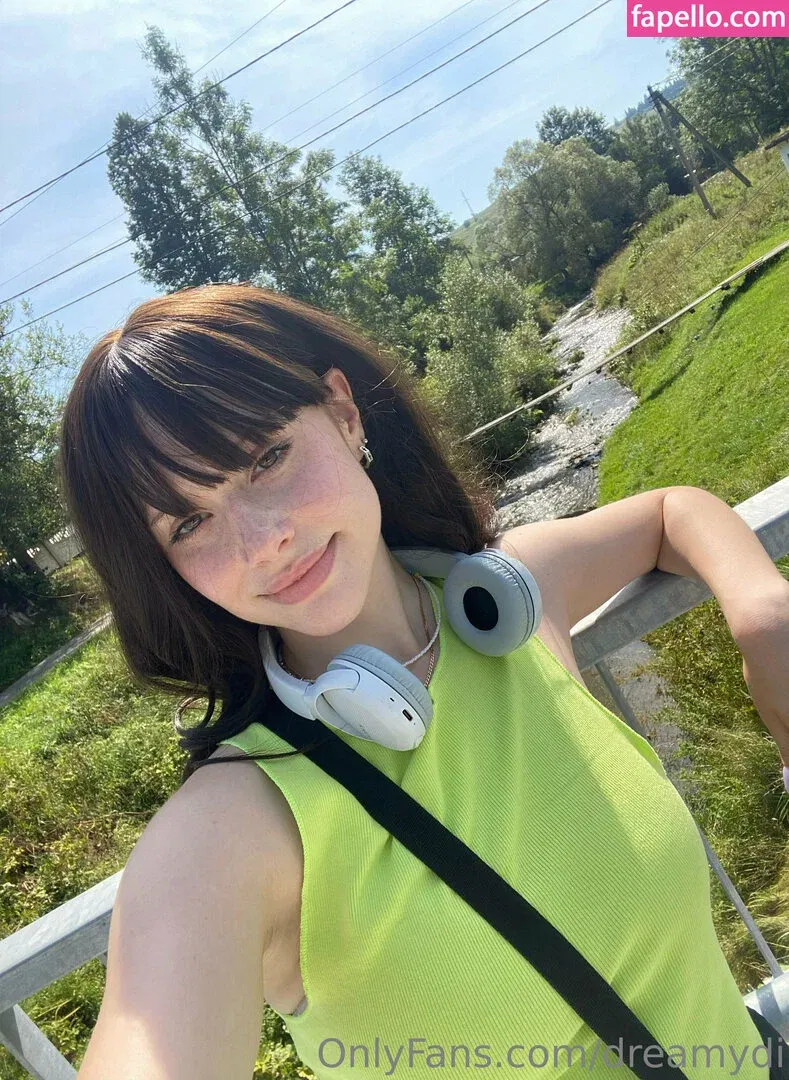 Dreamydi Onlyfans Photo Gallery 