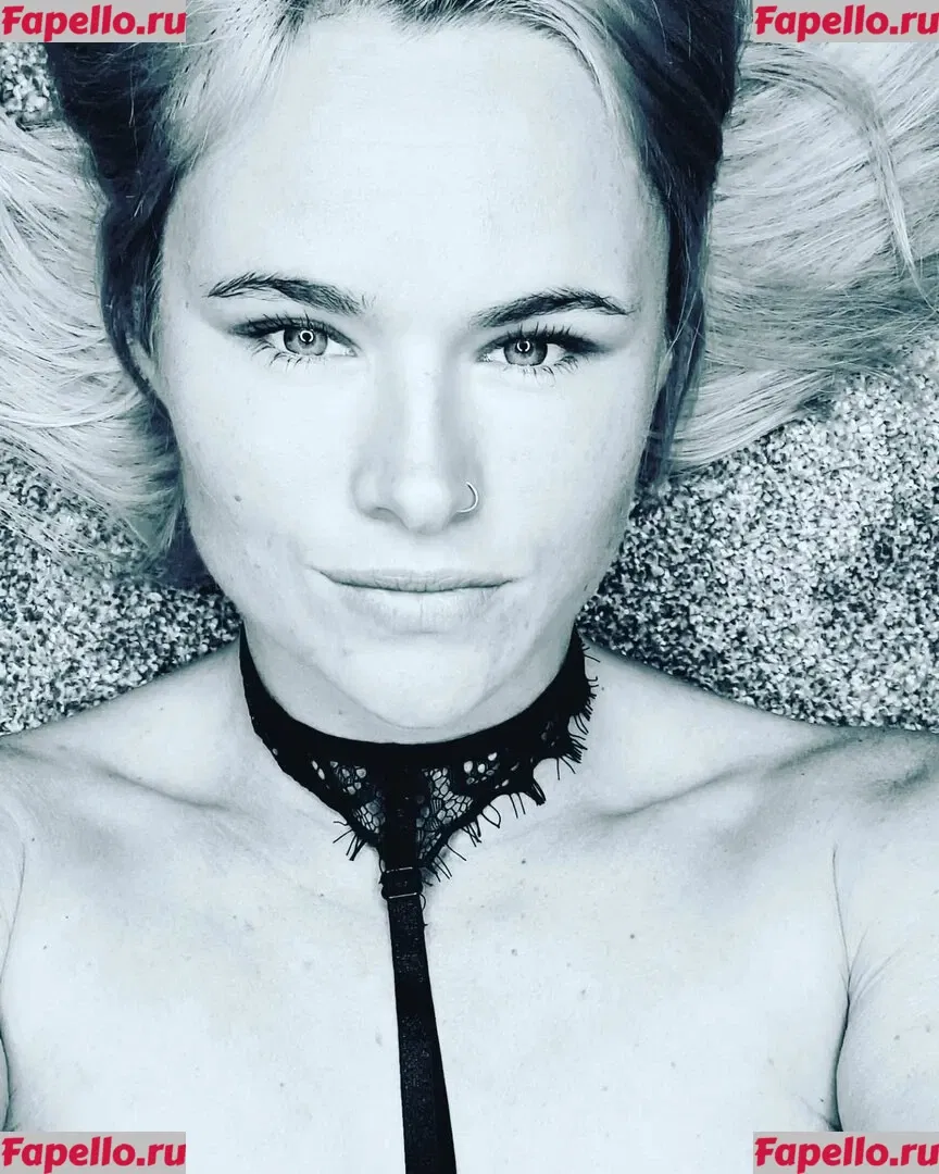 Abi Fox Onlyfans Photo Gallery 