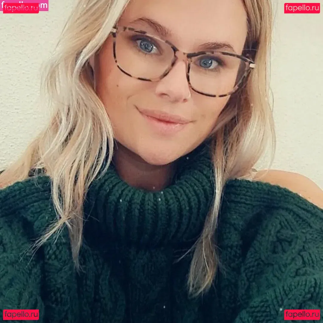 Abi Fox Onlyfans Photo Gallery 