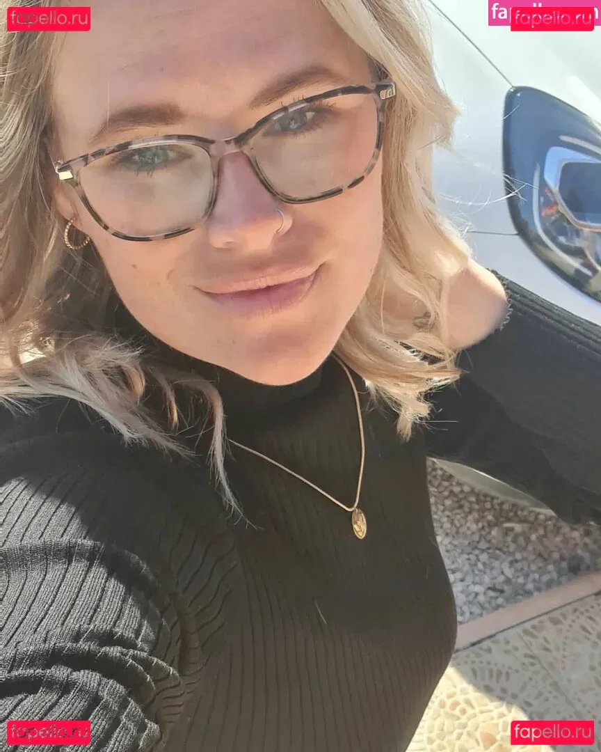 Abi Fox Onlyfans Photo Gallery 