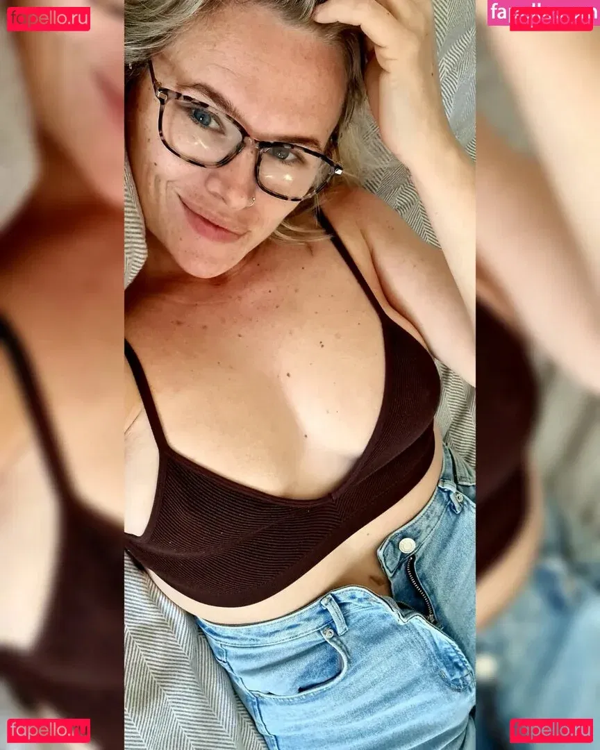 Abi Fox Onlyfans Photo Gallery 