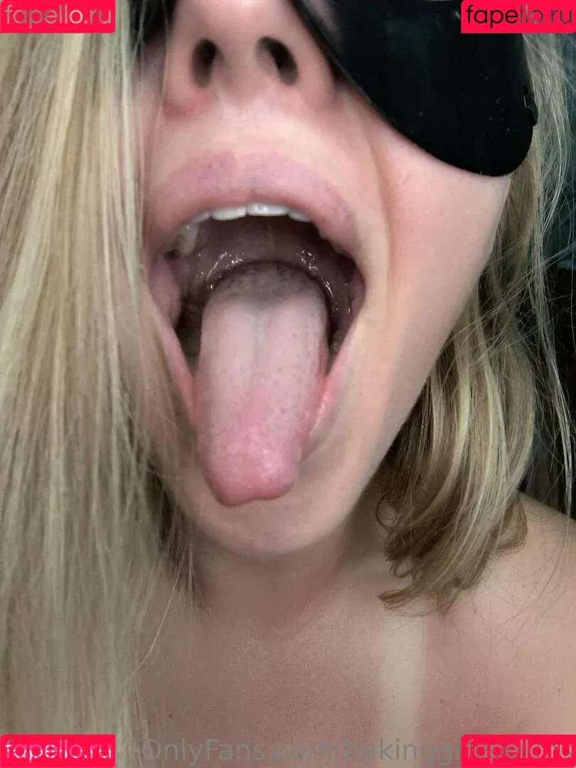 bakinggiantbuns Onlyfans Photo Gallery 