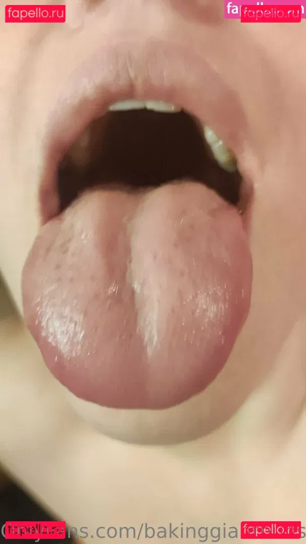 bakinggiantbuns Onlyfans Photo Gallery 