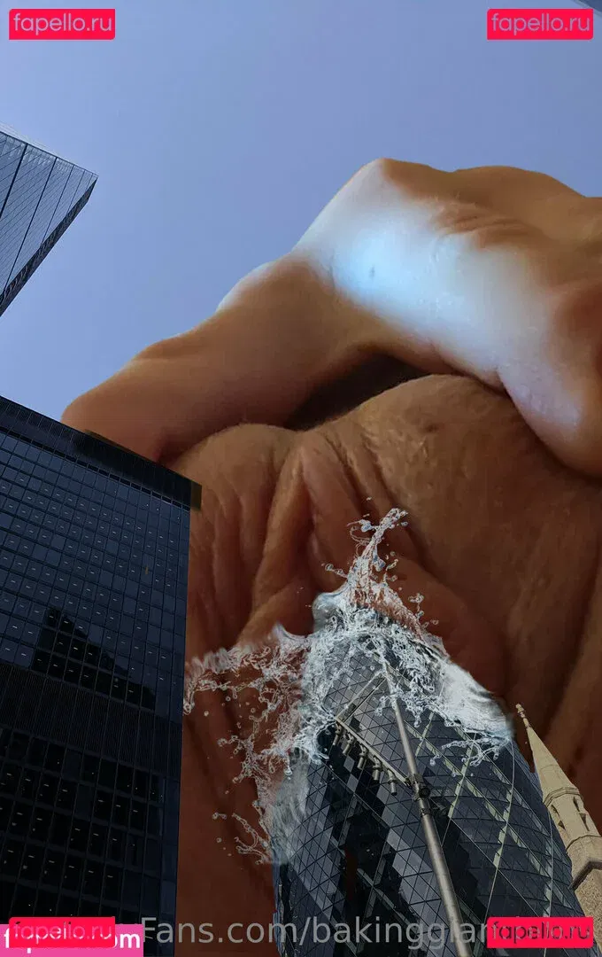 bakinggiantbuns Onlyfans Photo Gallery 