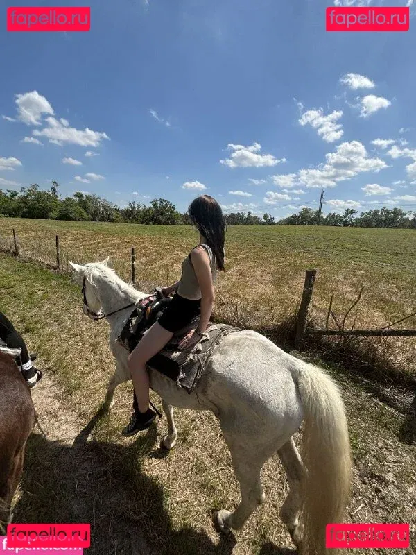 Brianna Onlyfans Photo Gallery 