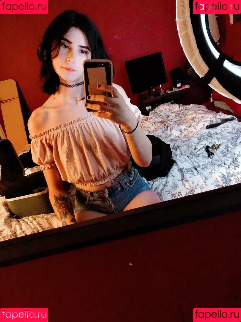 lilliannee Onlyfans Photo Gallery 