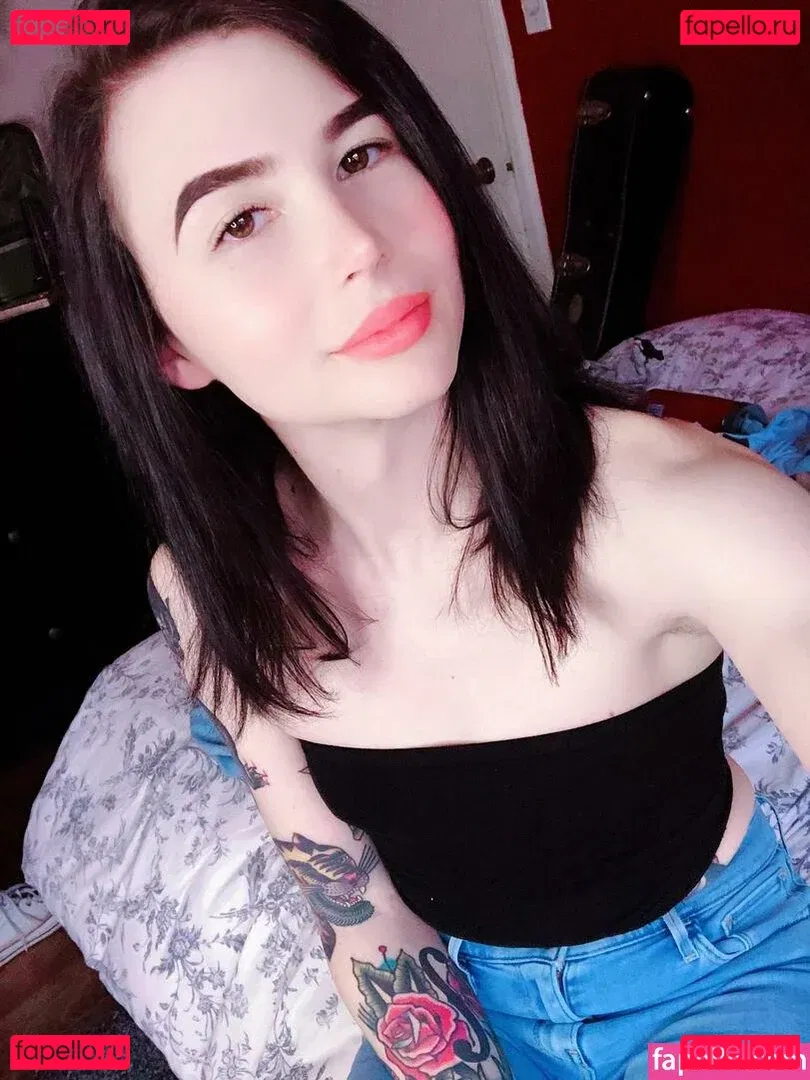 lilliannee Onlyfans Photo Gallery 