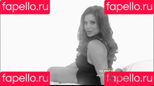 Danielle Fishel Onlyfans Photo Gallery 