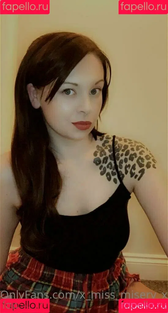 x_miss_misery_x Onlyfans Photo Gallery 