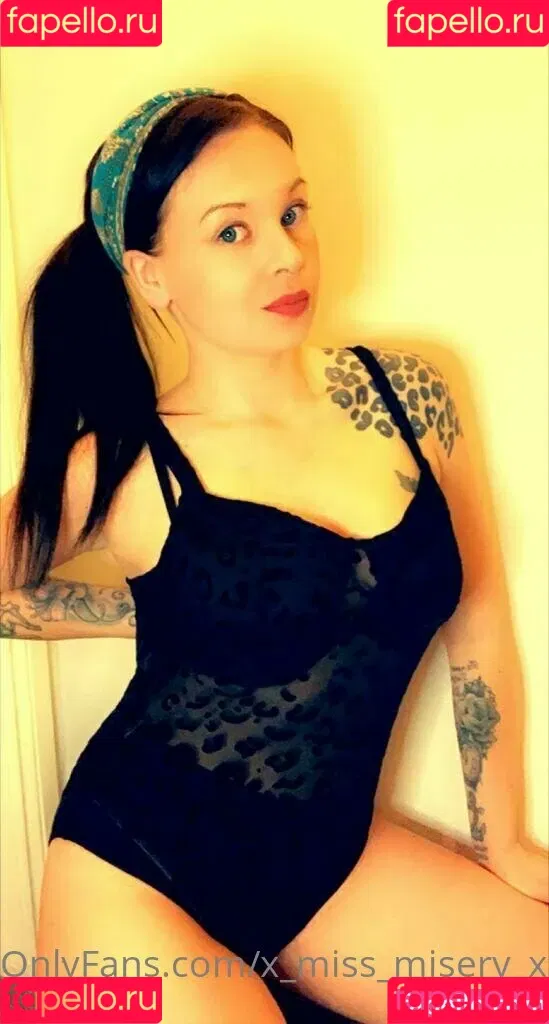 x_miss_misery_x Onlyfans Photo Gallery 