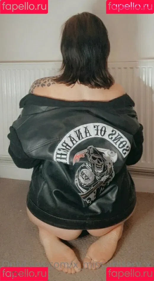 x_miss_misery_x Onlyfans Photo Gallery 