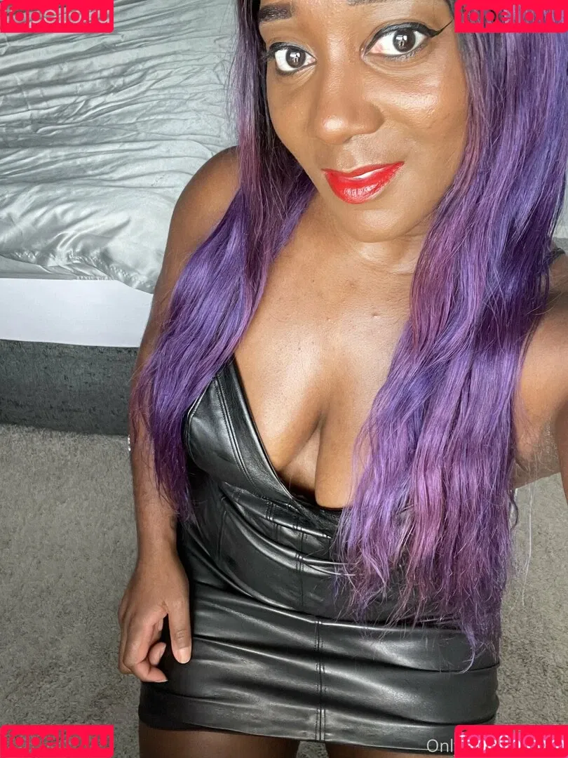 mslorraineldn Onlyfans Photo Gallery 