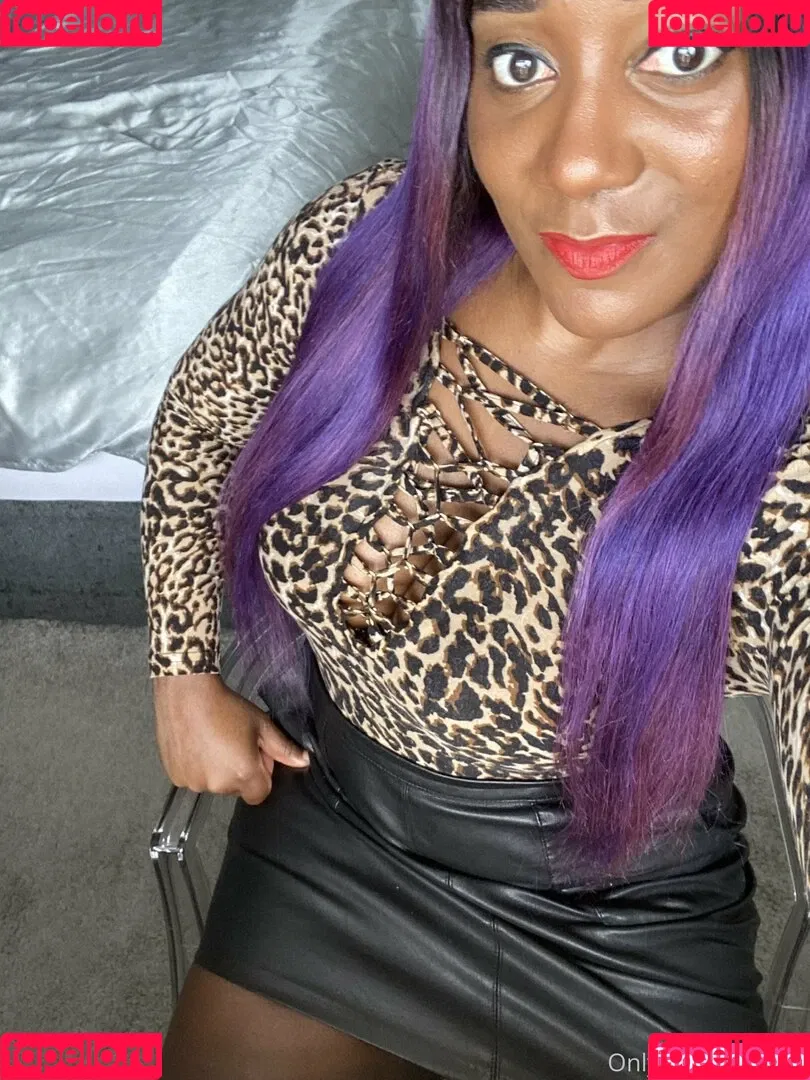 mslorraineldn Onlyfans Photo Gallery 