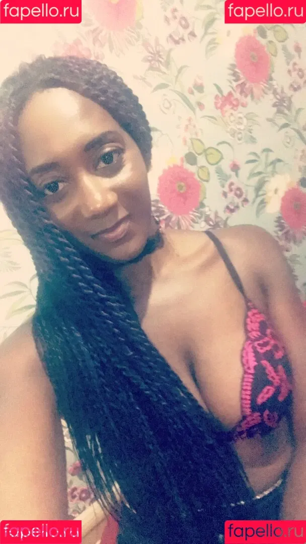 mslorraineldn Onlyfans Photo Gallery 