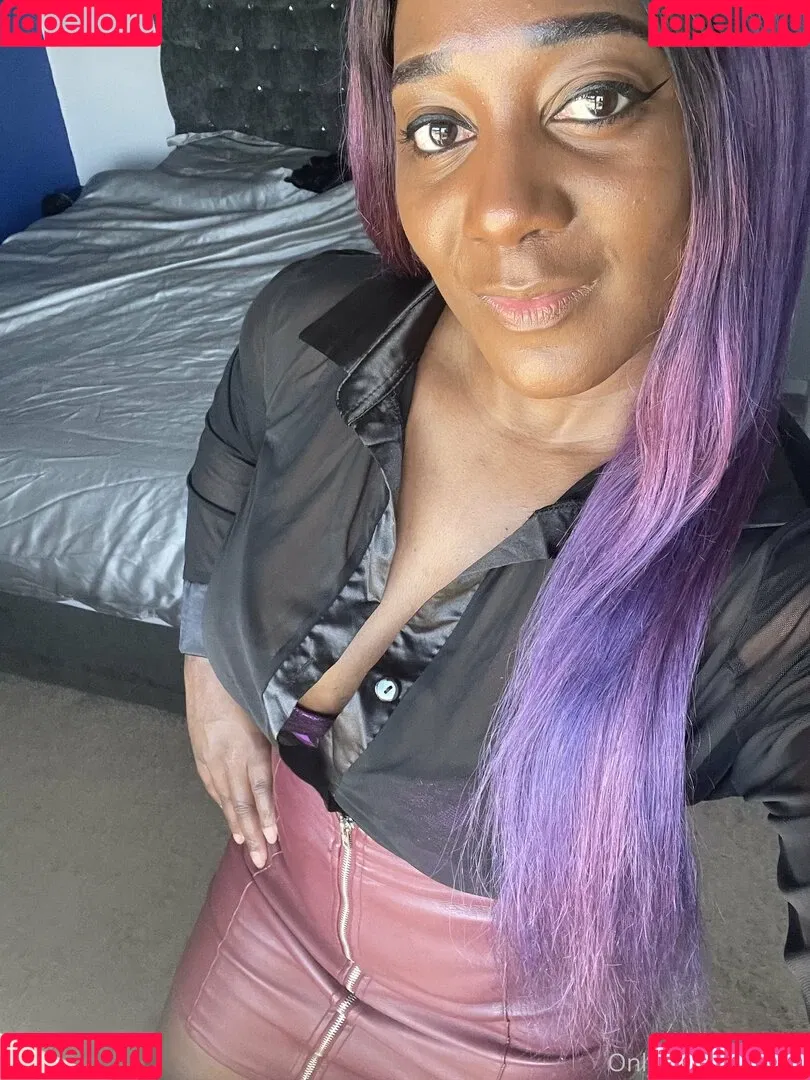 mslorraineldn Onlyfans Photo Gallery 