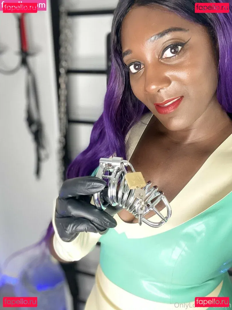 mslorraineldn Onlyfans Photo Gallery 