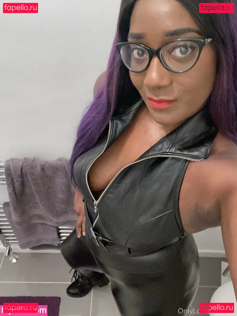 mslorraineldn Onlyfans Photo Gallery 