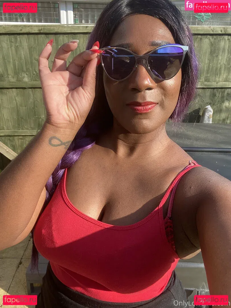 mslorraineldn Onlyfans Photo Gallery 