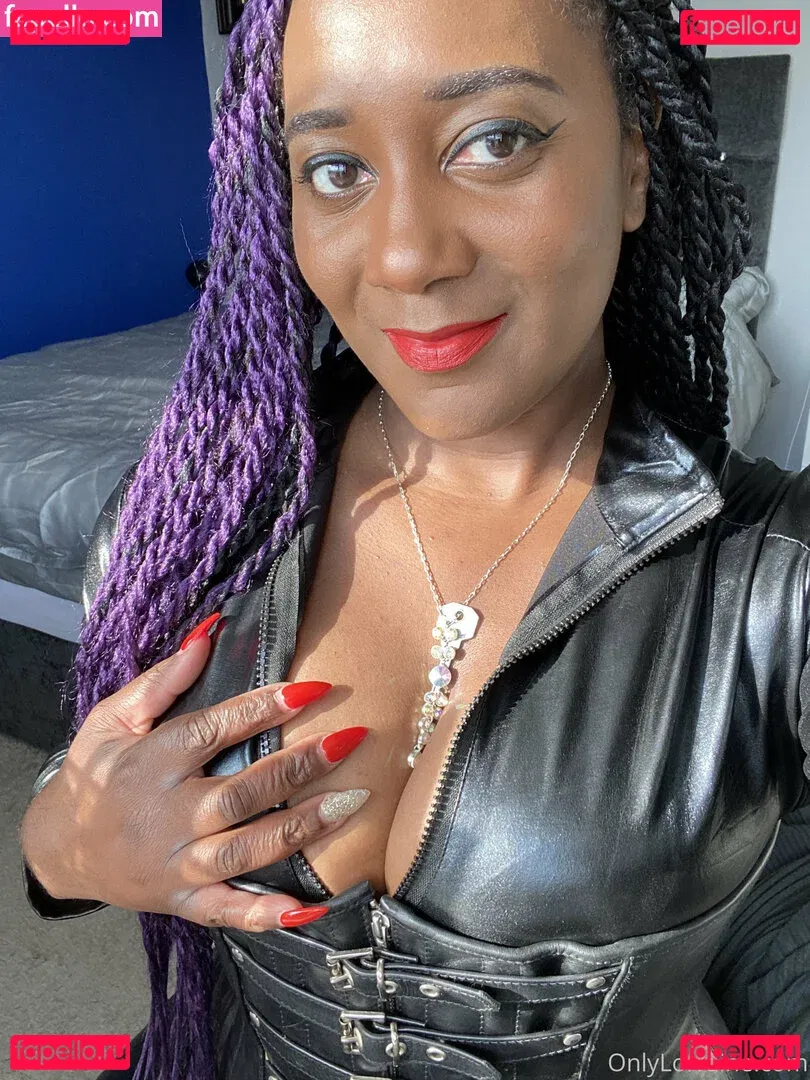 mslorraineldn Onlyfans Photo Gallery 