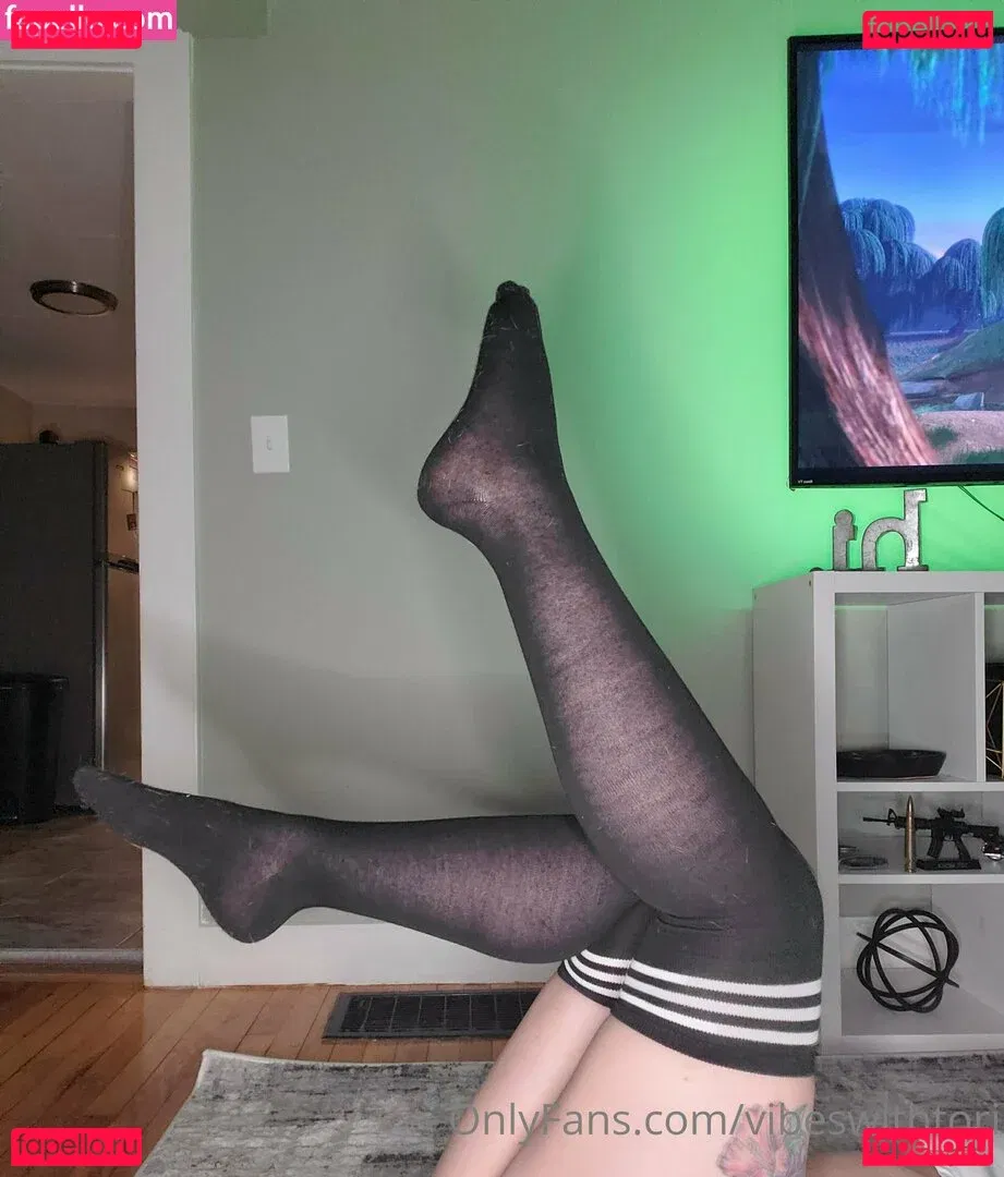 vibeswithtori Onlyfans Photo Gallery 