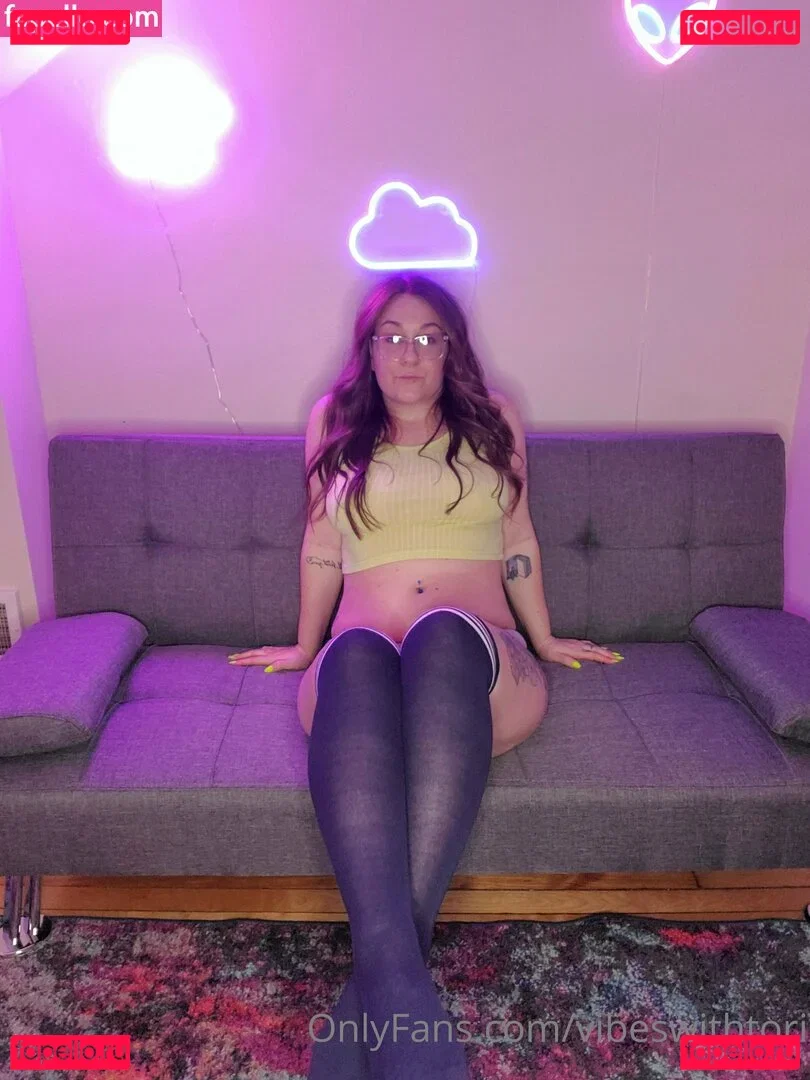 vibeswithtori Onlyfans Photo Gallery 