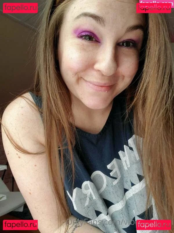 vibeswithtori Onlyfans Photo Gallery 