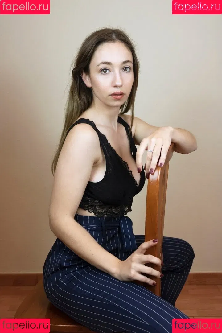 Lada Amores Onlyfans Photo Gallery 