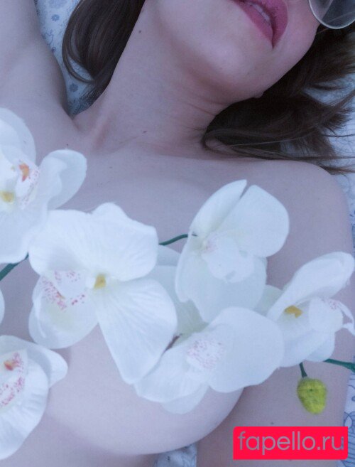 Lada Amores Onlyfans Photo Gallery 