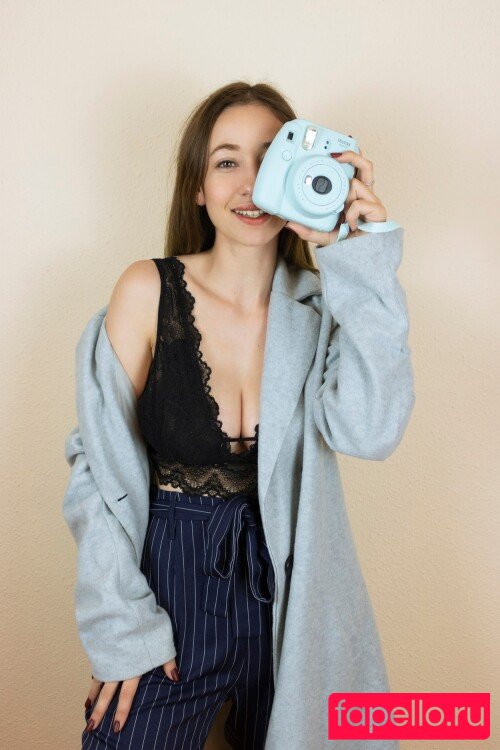 Lada Amores Onlyfans Photo Gallery 