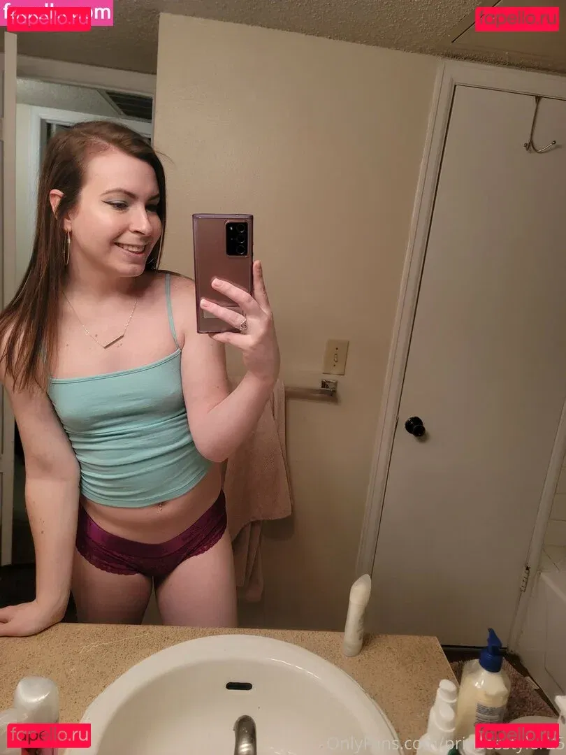 princesstyler25 Onlyfans Photo Gallery 