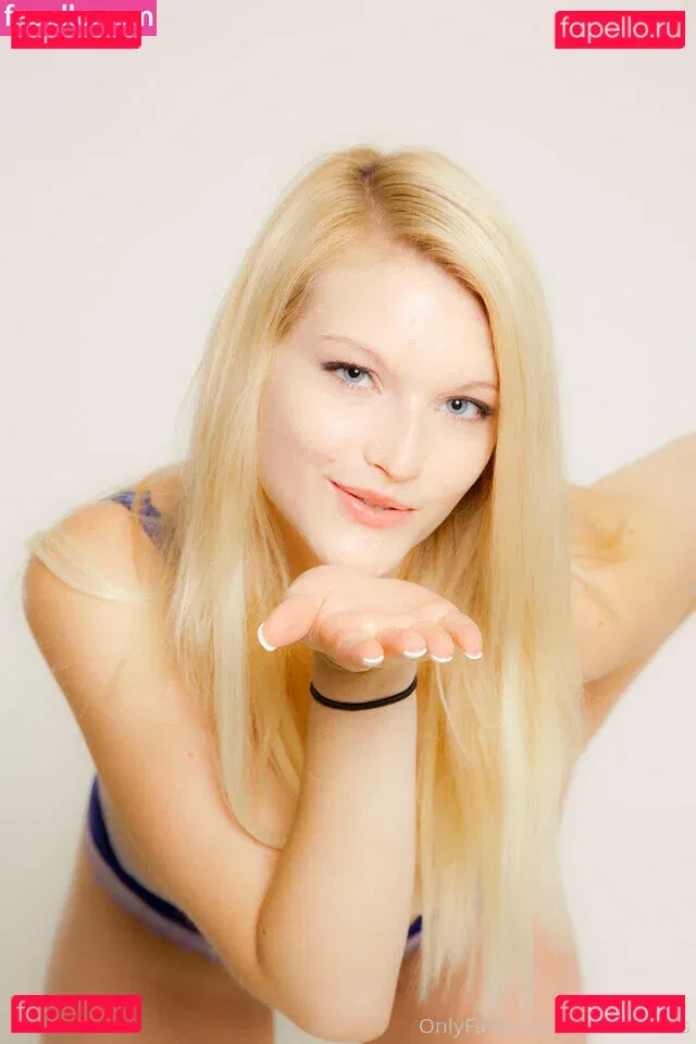 coxxxmodels Onlyfans Photo Gallery 