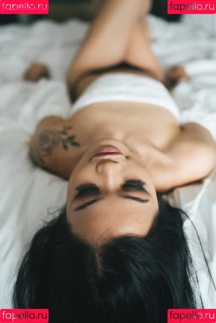 Sarinasong Onlyfans Photo Gallery 