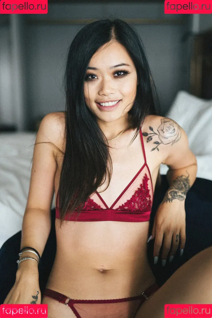 Sarinasong Onlyfans Photo Gallery 