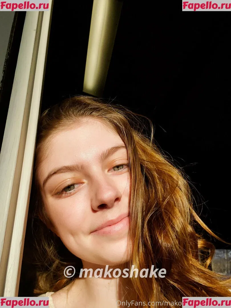 Makoshake Onlyfans Photo Gallery 